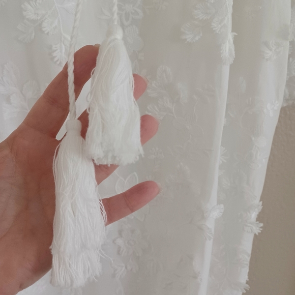 NWT Karen Kane Super Bloom Embellished Tassel Dress White Size S - Picture 9 of 11